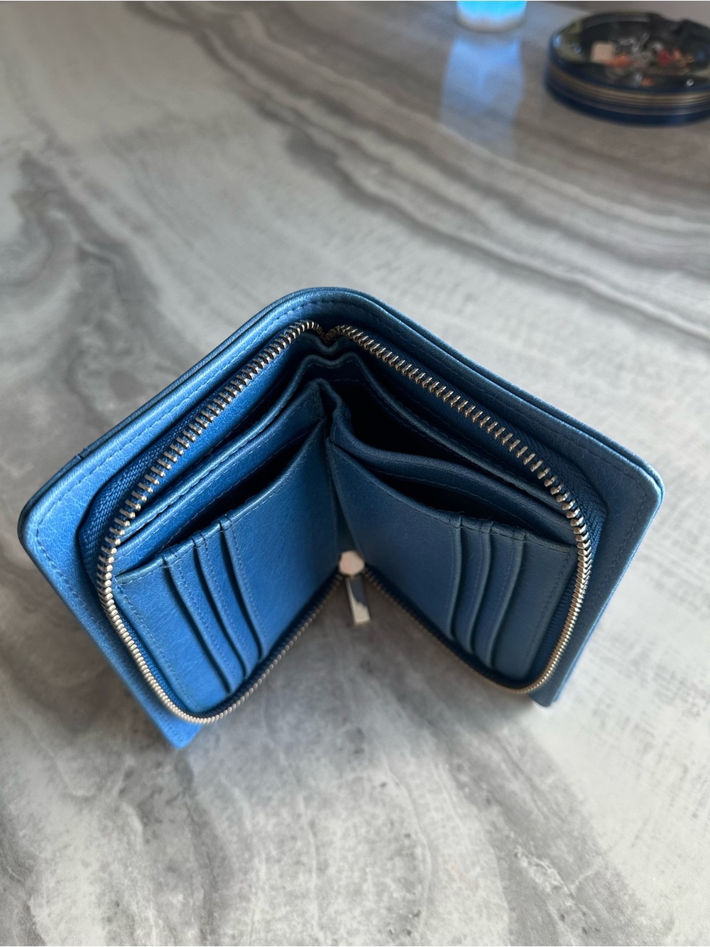 Matt & Nat Blue Compact Zip Wallet - Picture 10 of 10